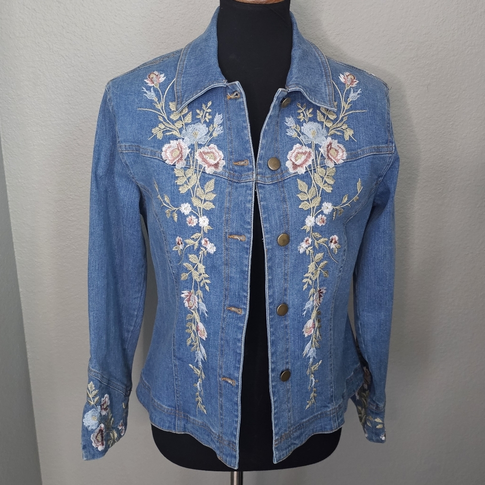 Embroidered Floral Denim Jacket Jean Jacket Size Small - Picture 3 of 9